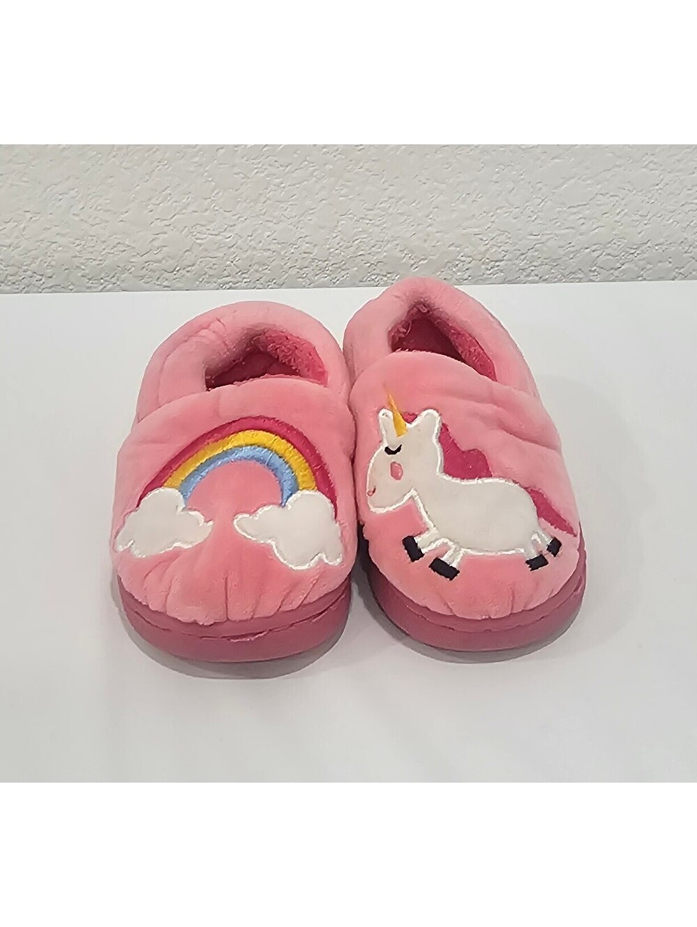 Girls Pink Unicorn Rainbow Plush Slippers Size 14-15 Cozy Slip-On House Shoes